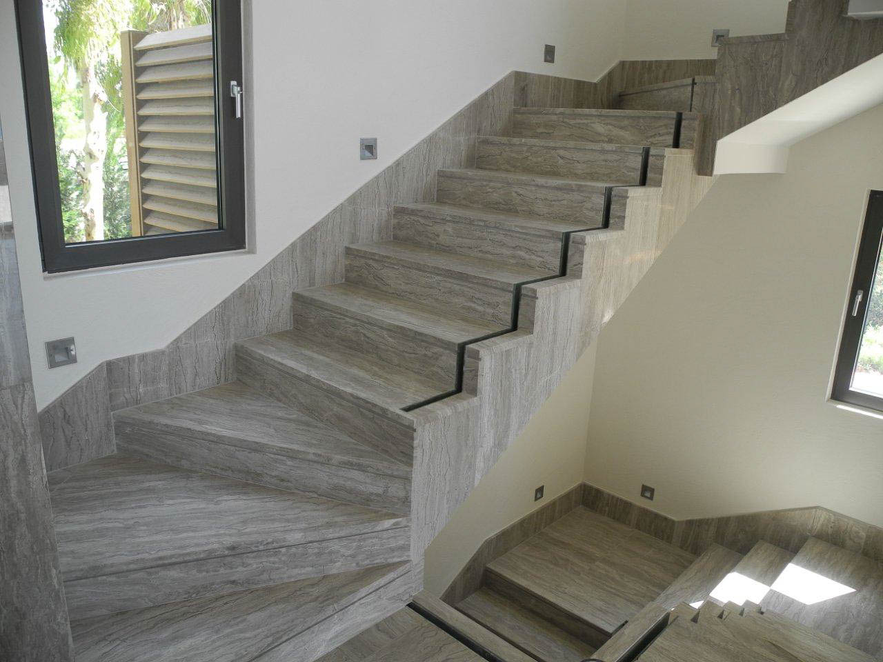 Didima Light marble stairs